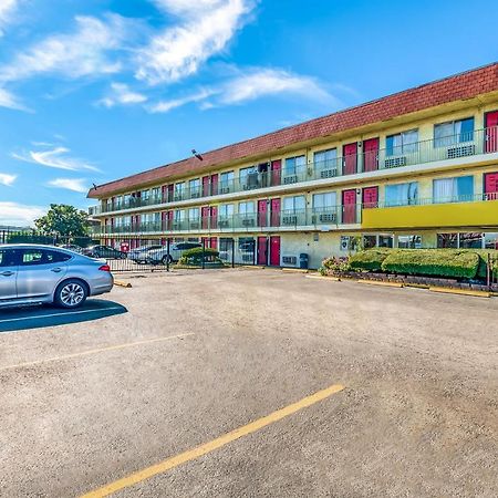 Oyo Hotel Houston Southwest I-69 Exterior foto